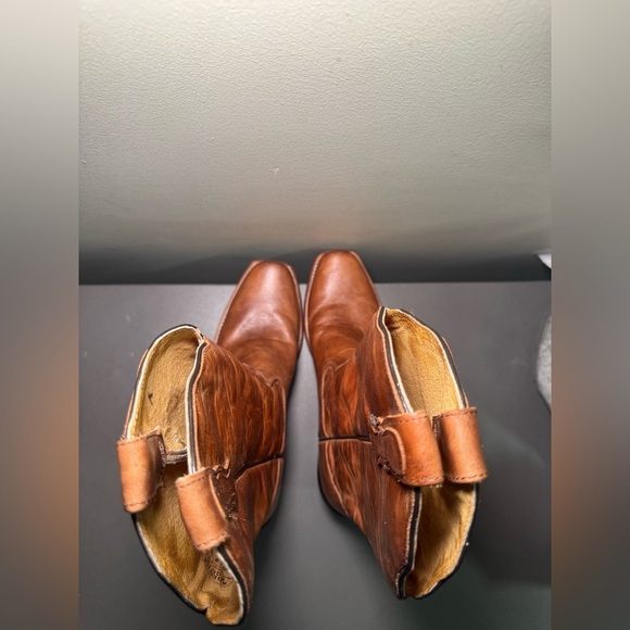 Women’s Novona Cowgirl Western Leather Boots - Picture 5 of 7